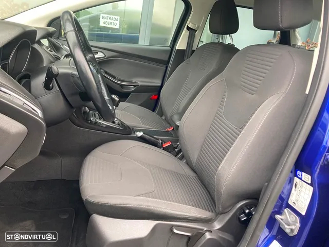 Ford Focus SW 1.0 EcoBoost S&S Titanium - 26