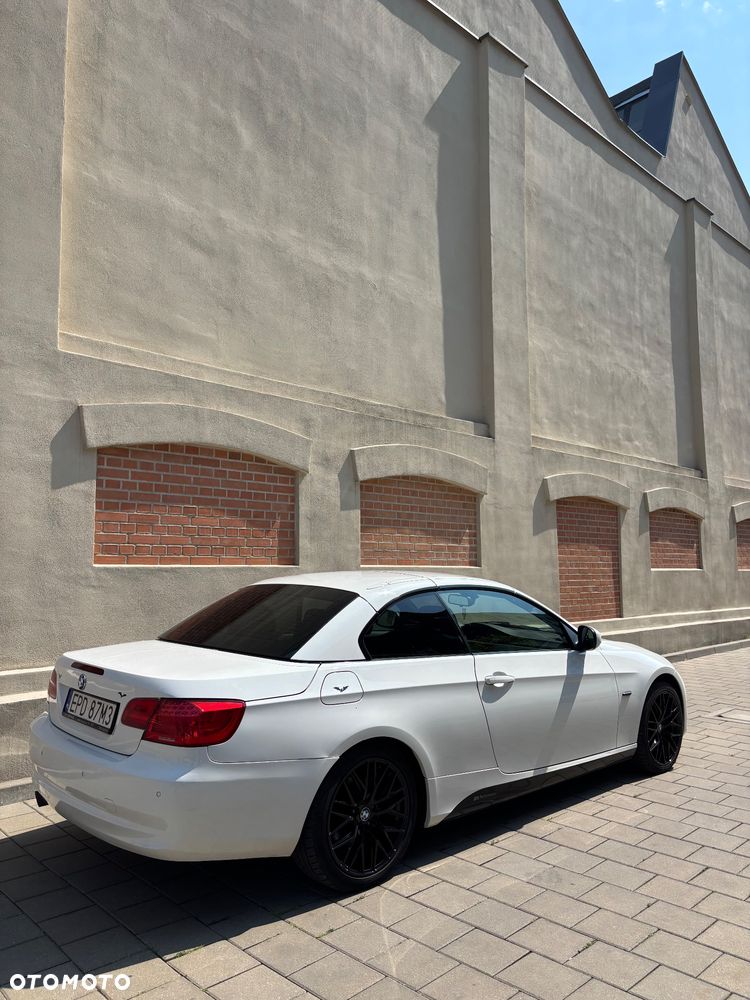 BMW Seria 3 320d - 17