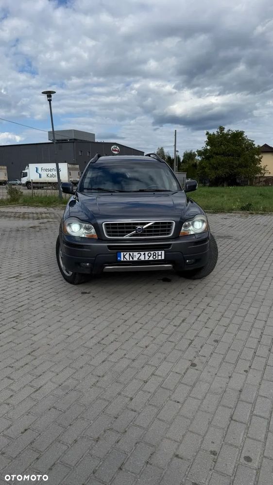 Volvo XC 90 - 2