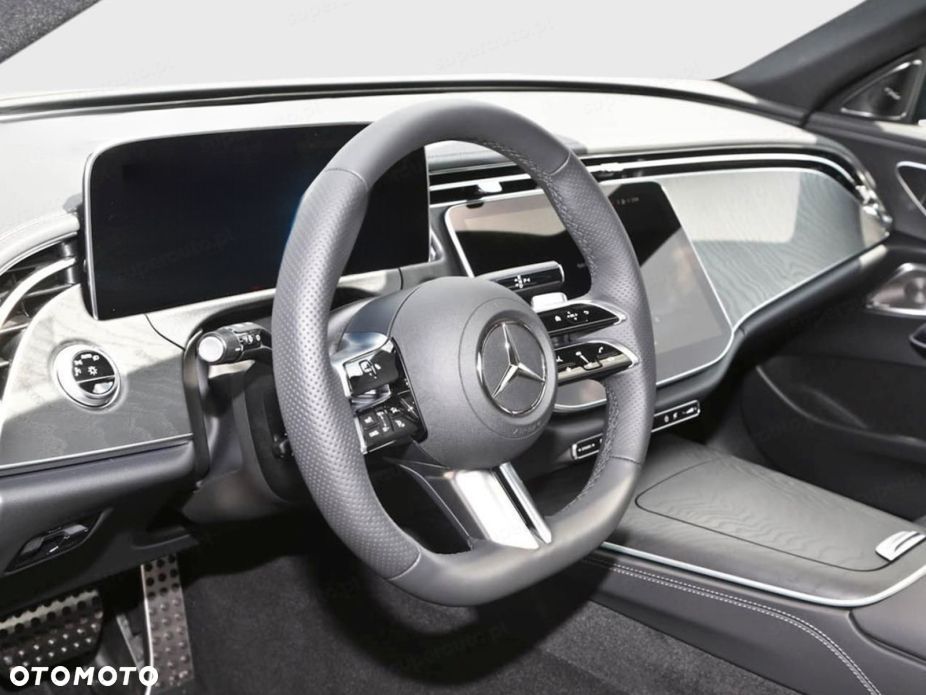 Mercedes-Benz Klasa E 220 d mHEV 4-Matic AMG 9G-Tronic - 11