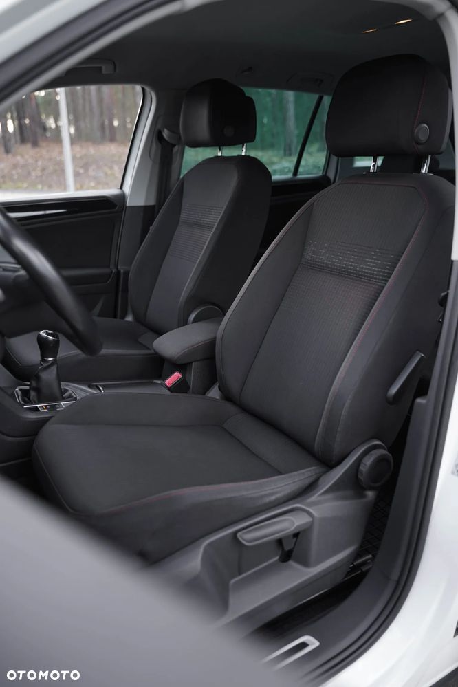 Volkswagen Tiguan - 18