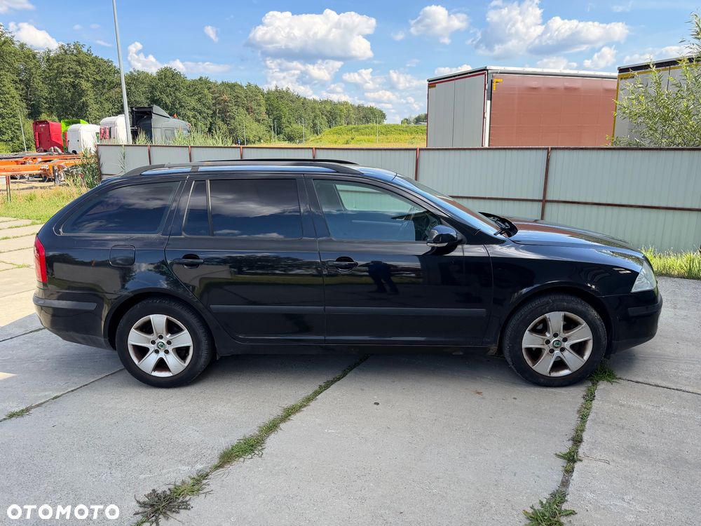 Skoda Octavia 1.8 T FSI Elegance - 3
