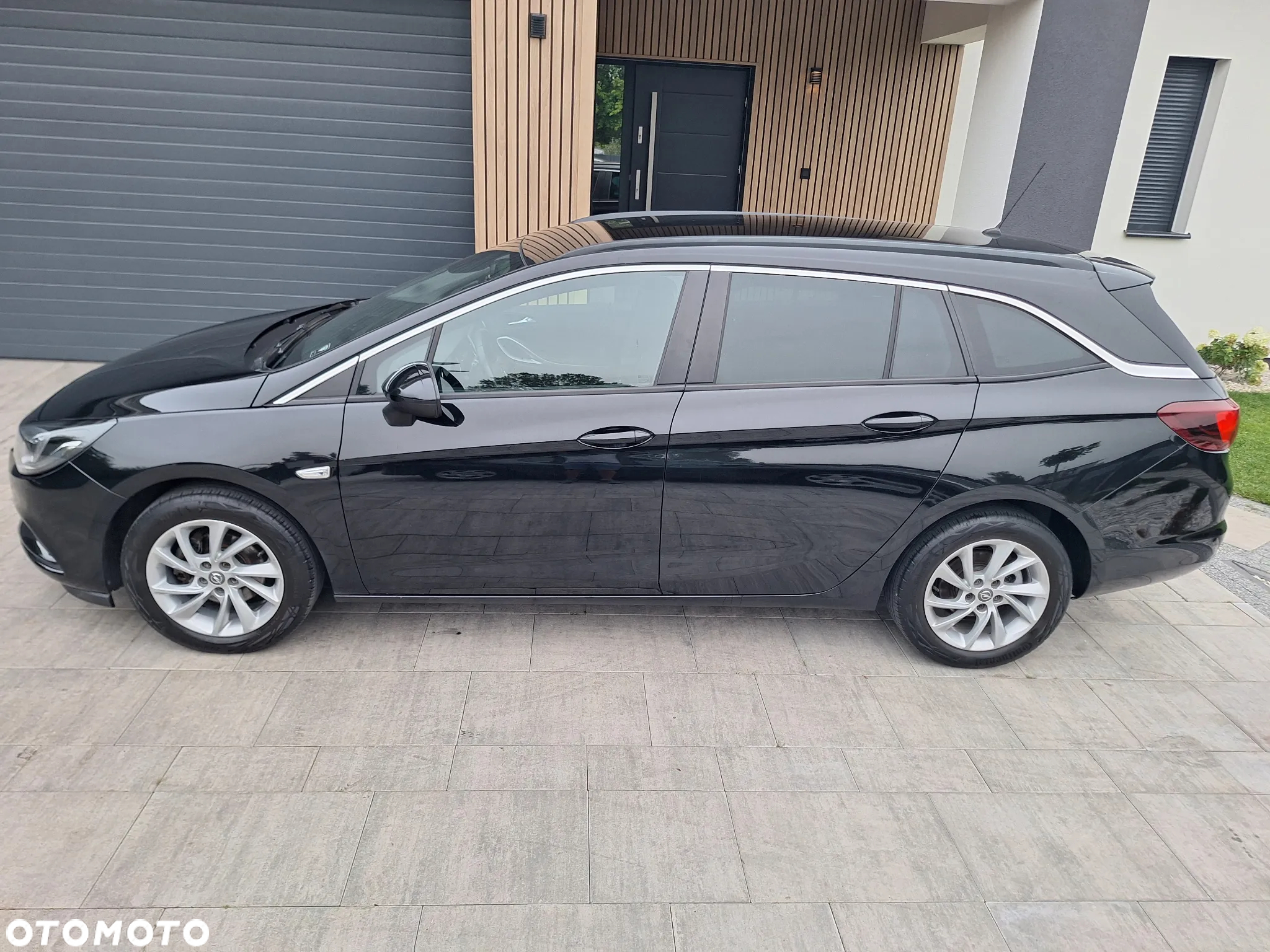 Opel Astra - 2