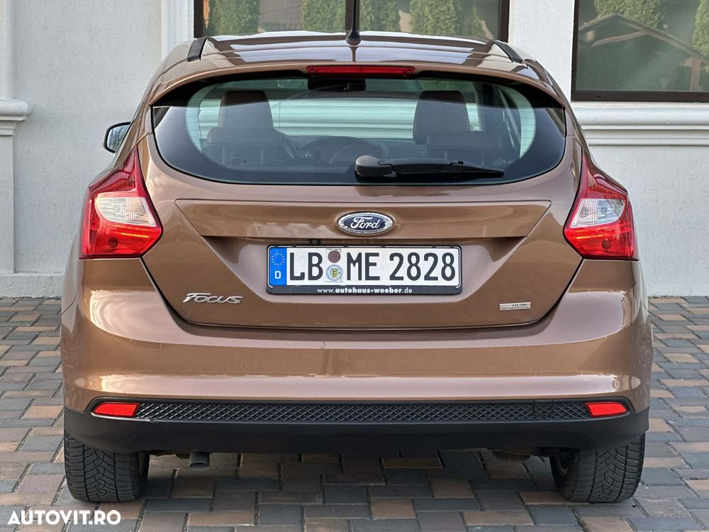 Ford Focus 1.6 TDCI ECOnetic 99g Start-Stopp-System Titanium - 5