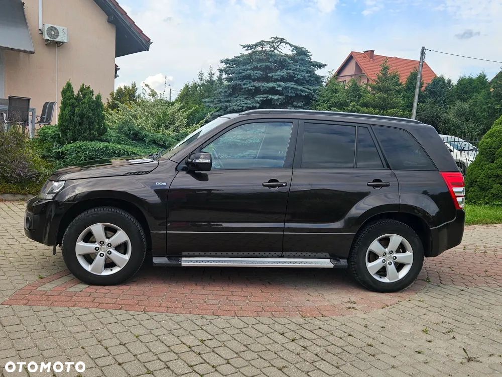 Suzuki Grand Vitara 1.9 DDiS Premium EU5 - 11