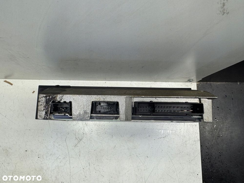 AUDI A6 C6 WZMACNIACZ RADIA BOSE 4F0035223G - 5