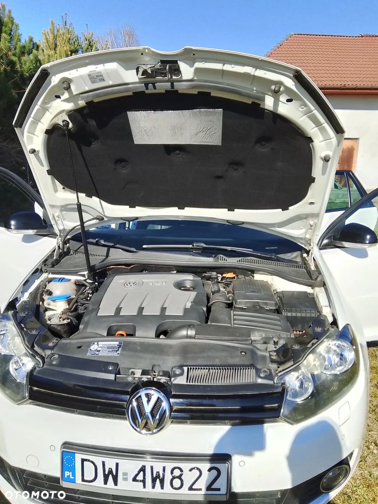 Volkswagen Golf 1.6 TDI DPF BlueMotion Technology DSG MATCH - 10