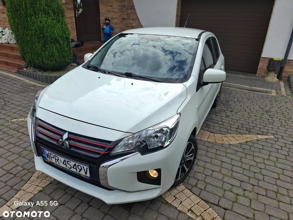 Mitsubishi Space Star - 10