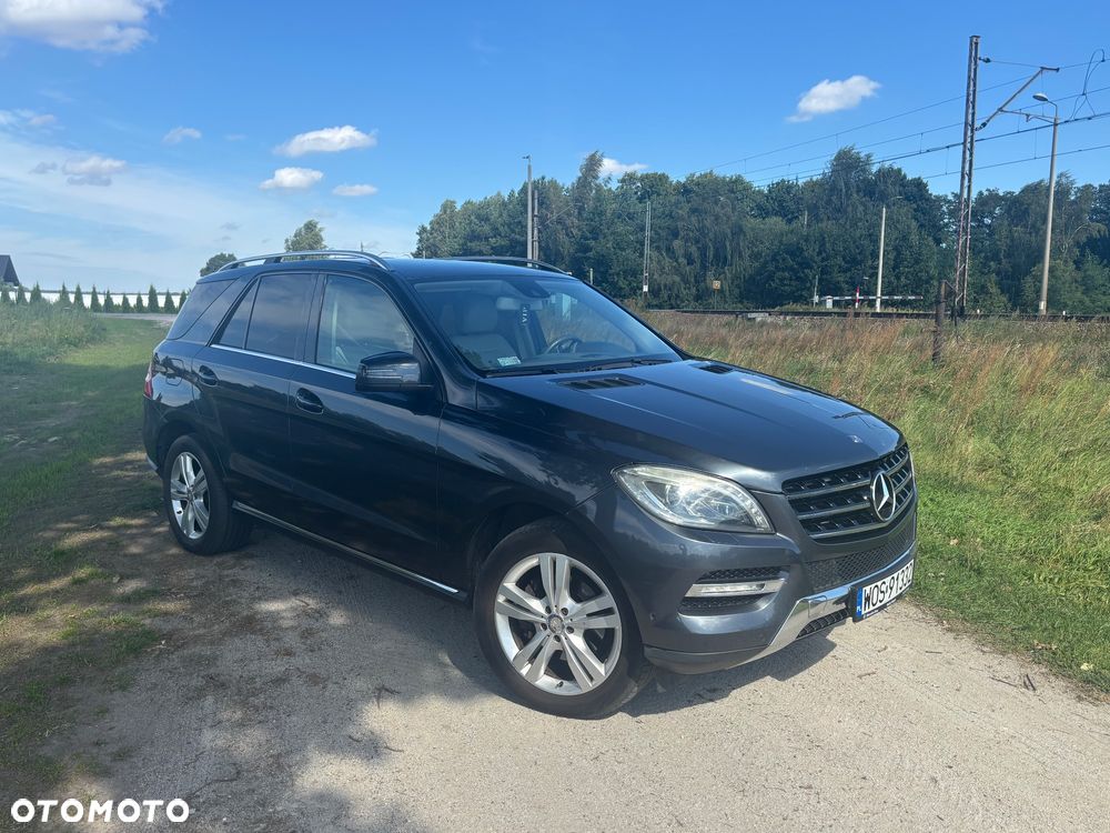 Mercedes-Benz ML - 2