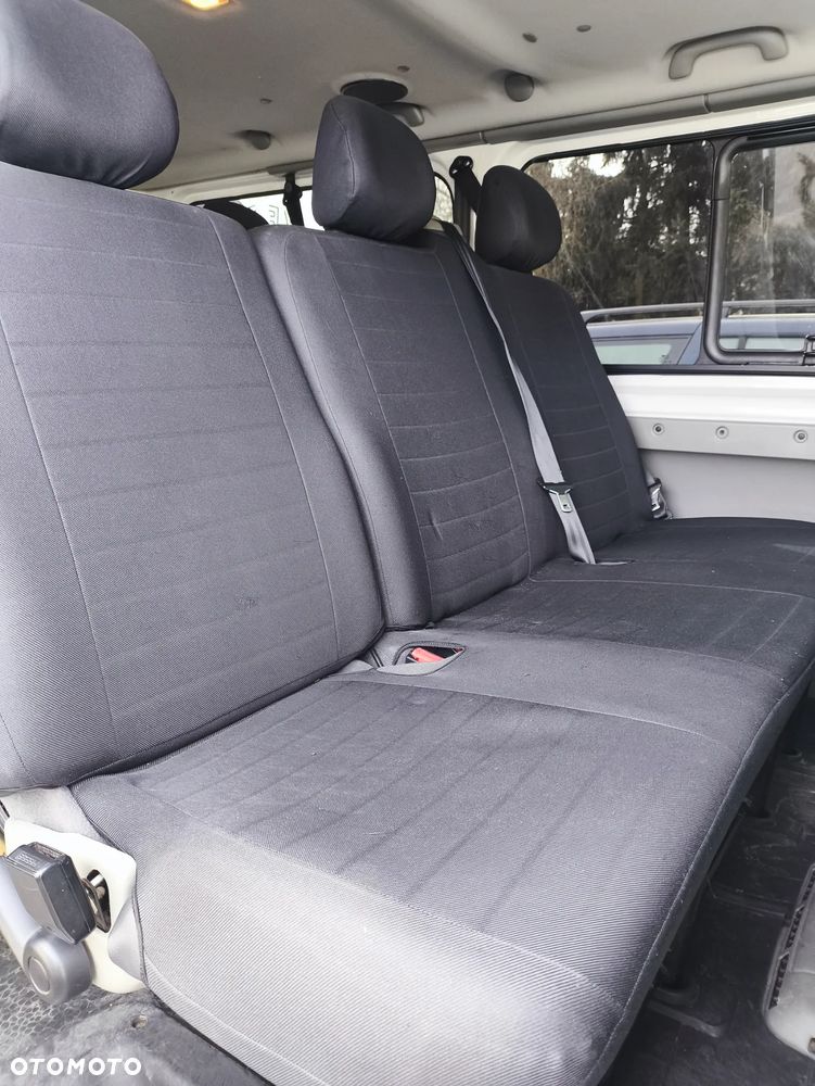 Renault Trafic Passenger L2H1 Expression - 10