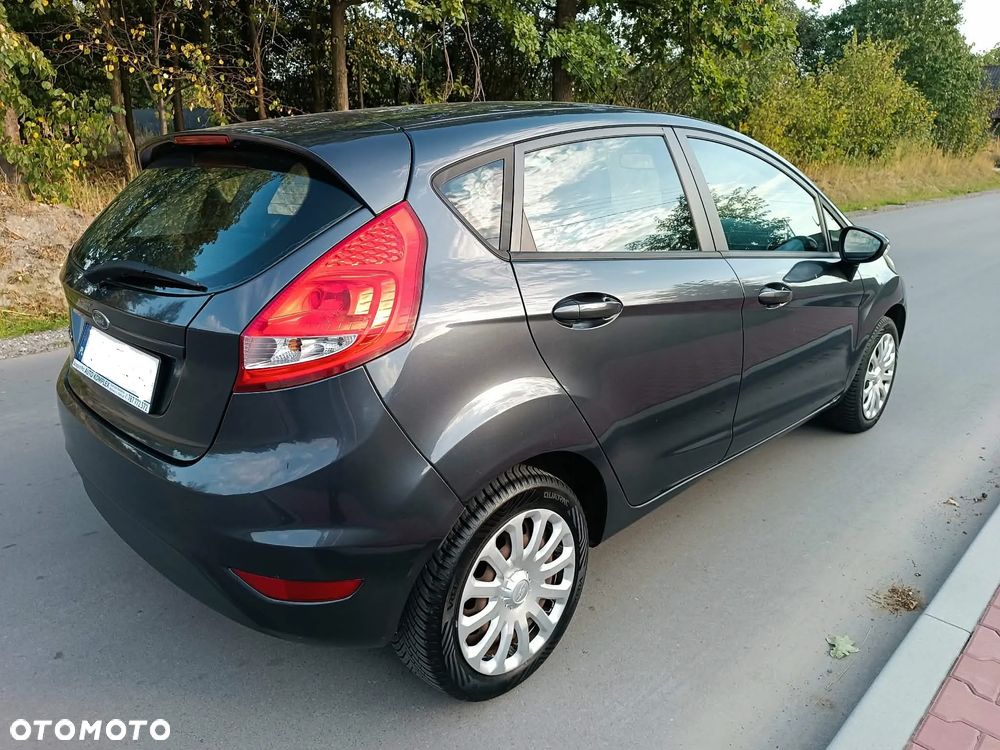 Ford Fiesta 1.25 Champions Edition - 3