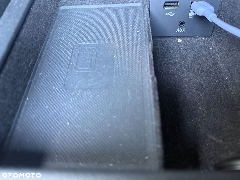 Audi A6 Avant 2.0 TDI Ultra S tronic - 28