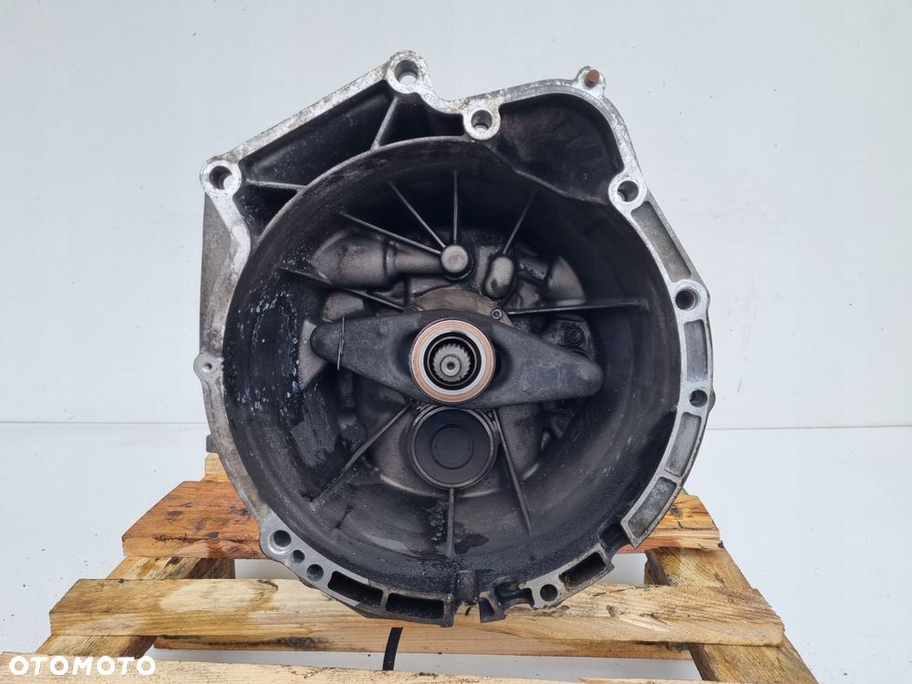 BMW E60 E61 3.0 MANUALNA SKRZYNIA BIEGÓW manual 1069401016 - 15