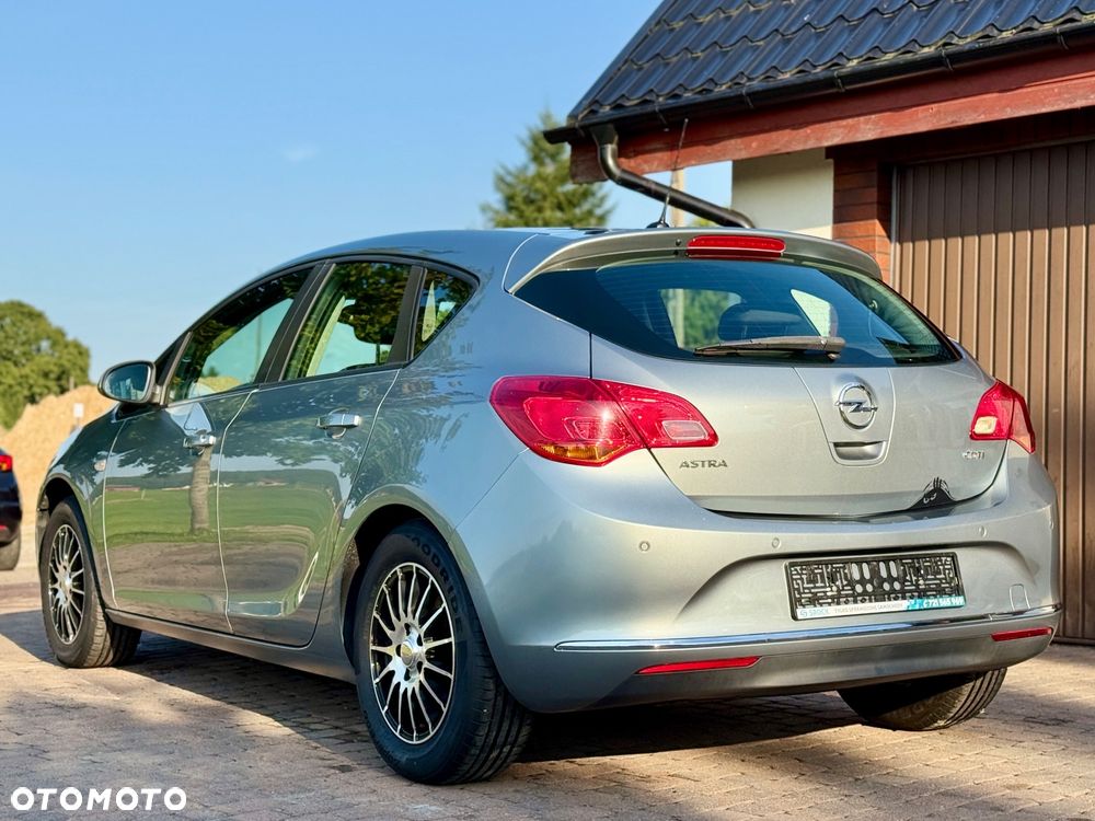 Opel Astra 1.7 CDTI DPF ecoFLEX Start/Stop Exklusiv - 5