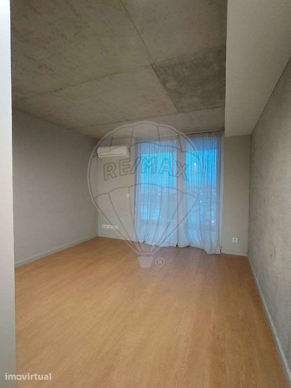 Apartamento T0 para arrendamento - Grande imagem: 4/22