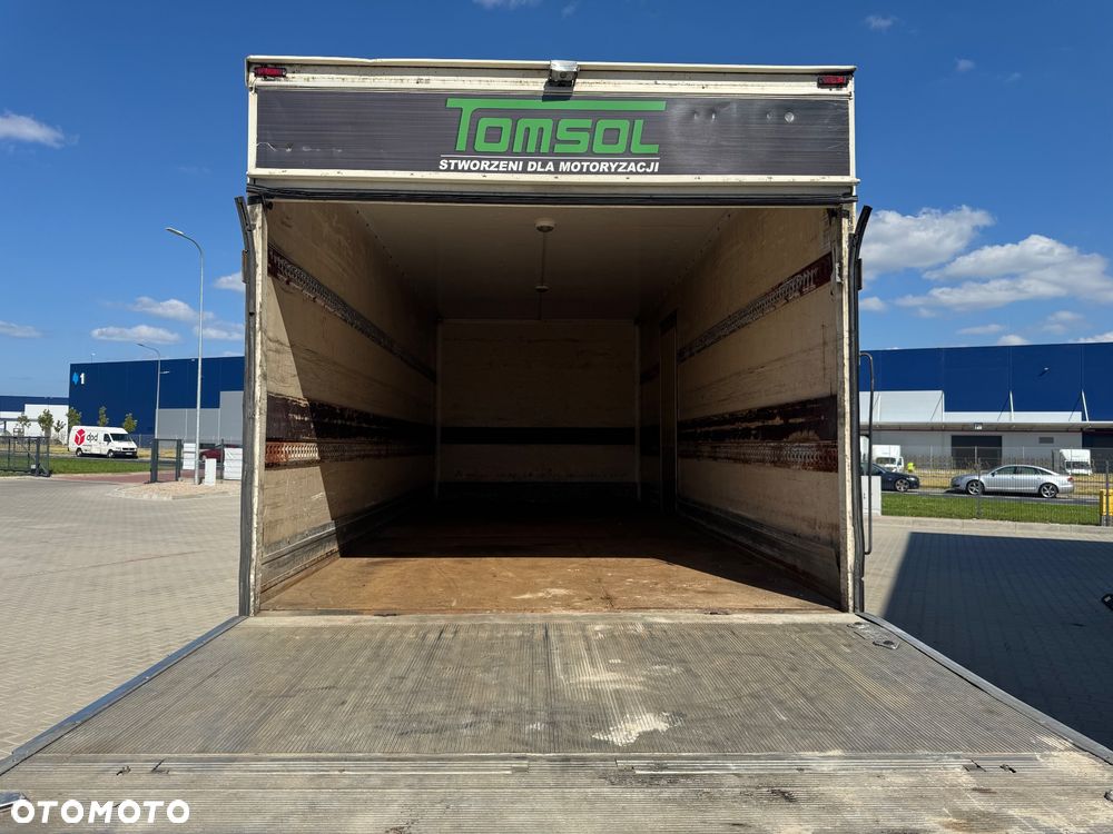 MAN TGL 12.220 KONTENER + WINDA - 12