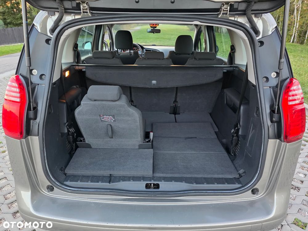 Peugeot 5008 - 14
