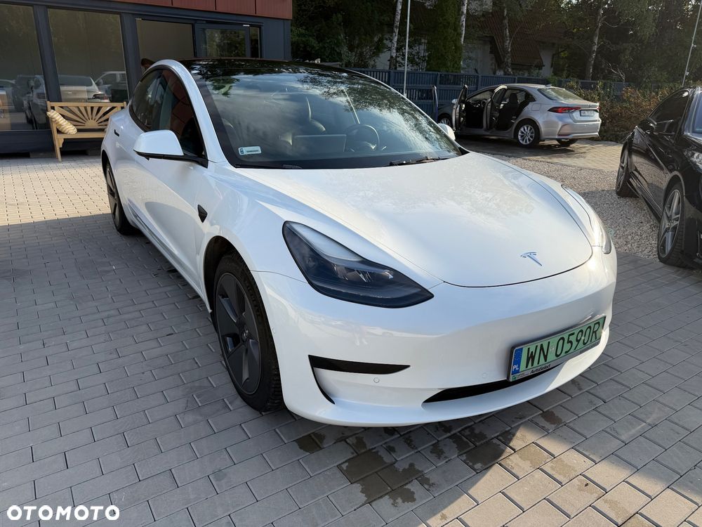 Tesla Model 3 - 15