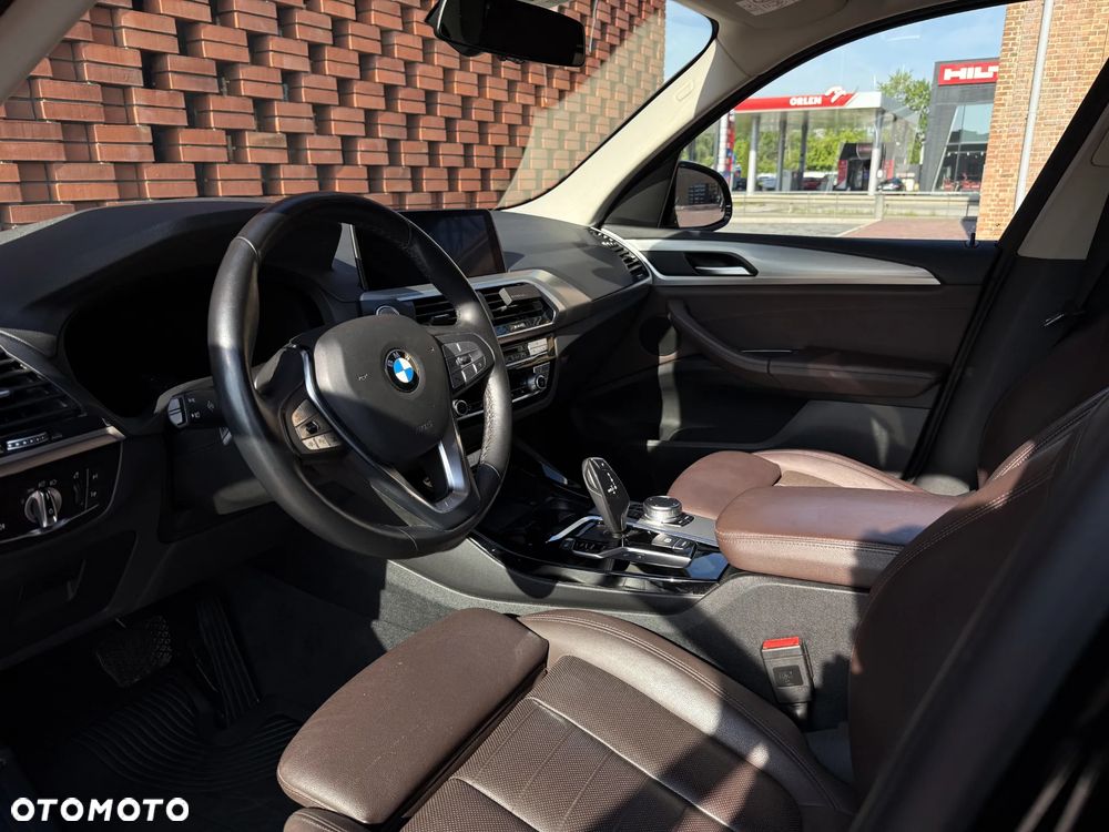 BMW X3 xDrive20d MHEV xLine - 11