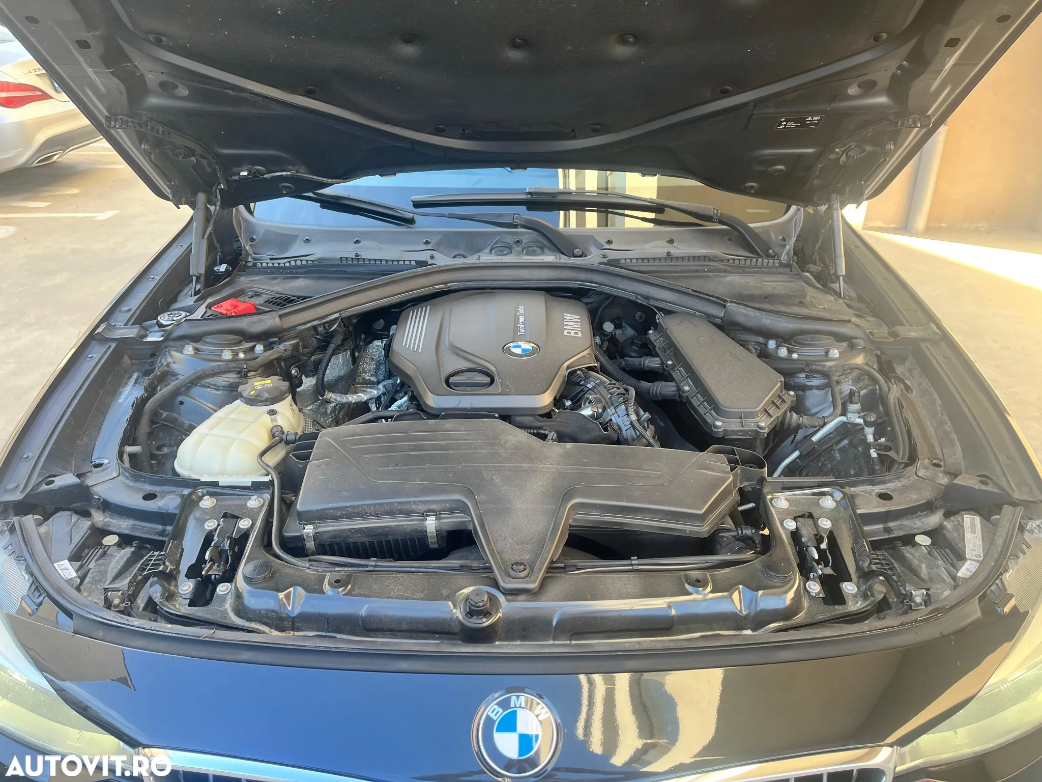 BMW Seria 3 - 35