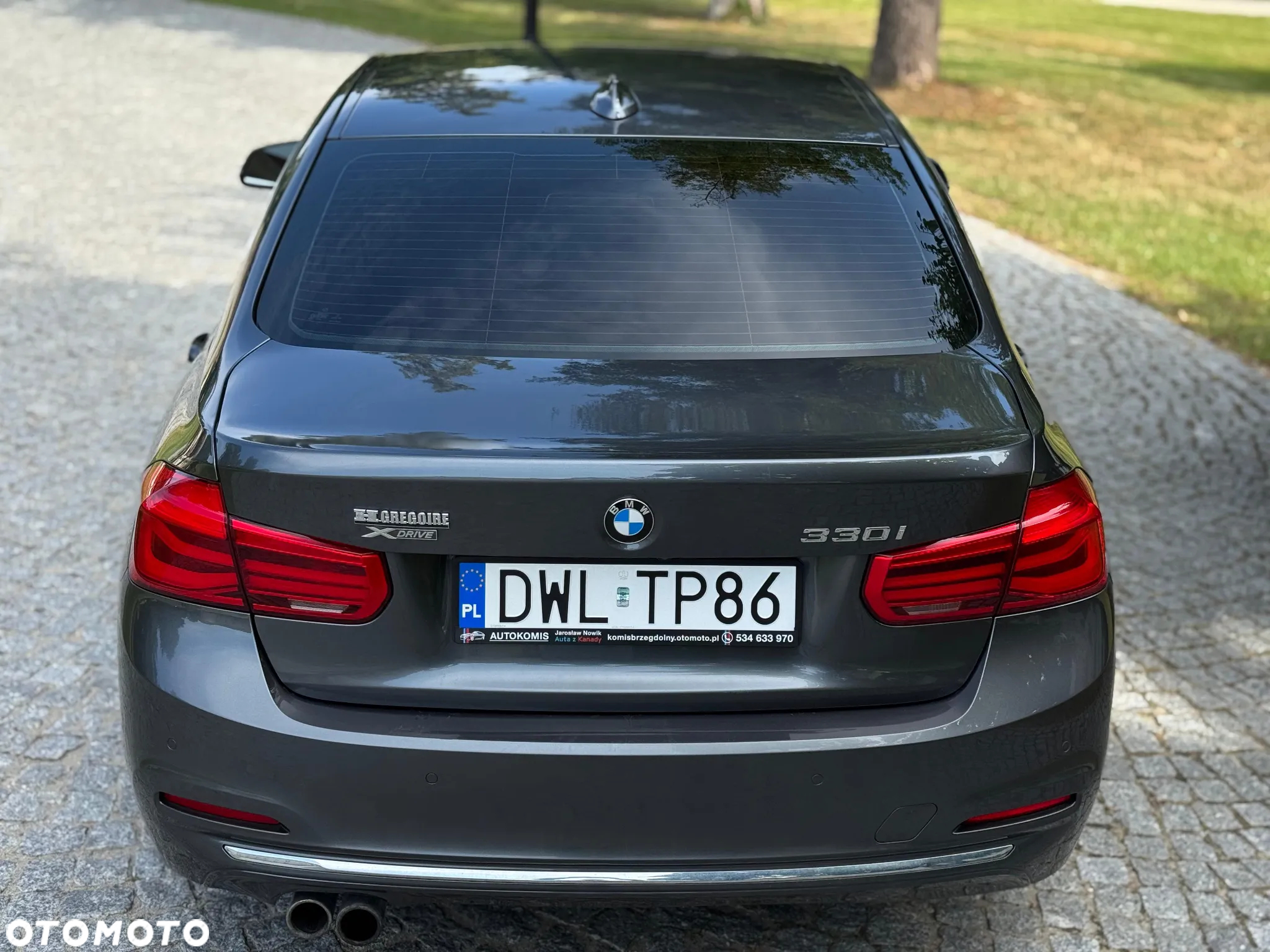 BMW Seria 3 330i - 27