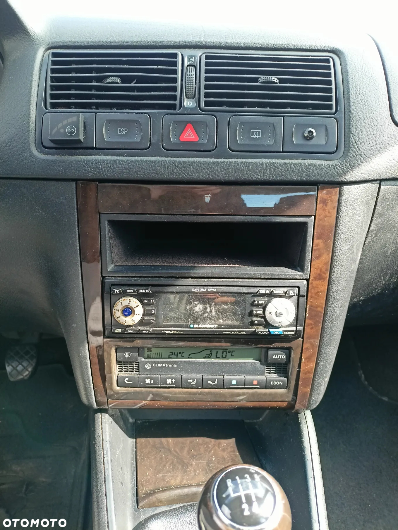 Volkswagen Golf - 10