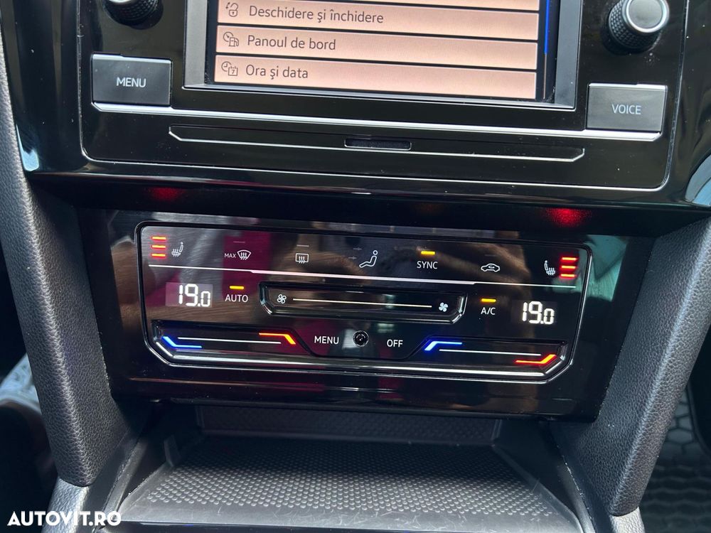 Volkswagen Passat 2.0 TDI DSG Comfortline - 20