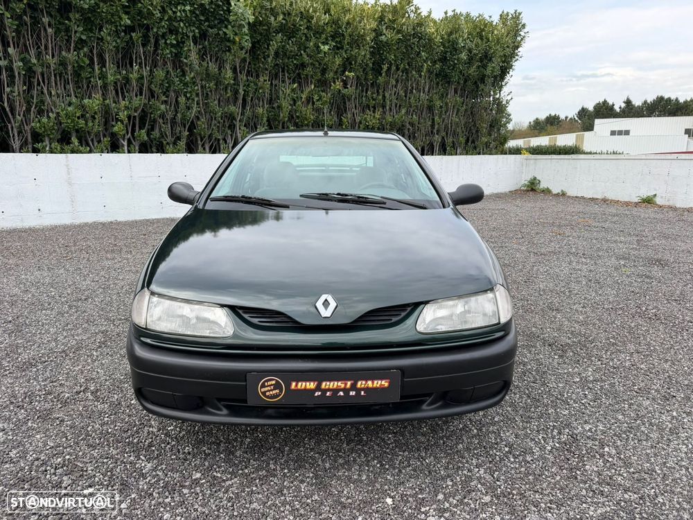 Renault Laguna 2.2 D - 10