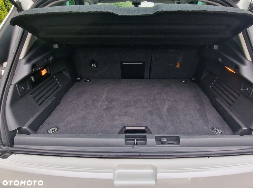 Peugeot 3008 1.6 HDi Premium - 15
