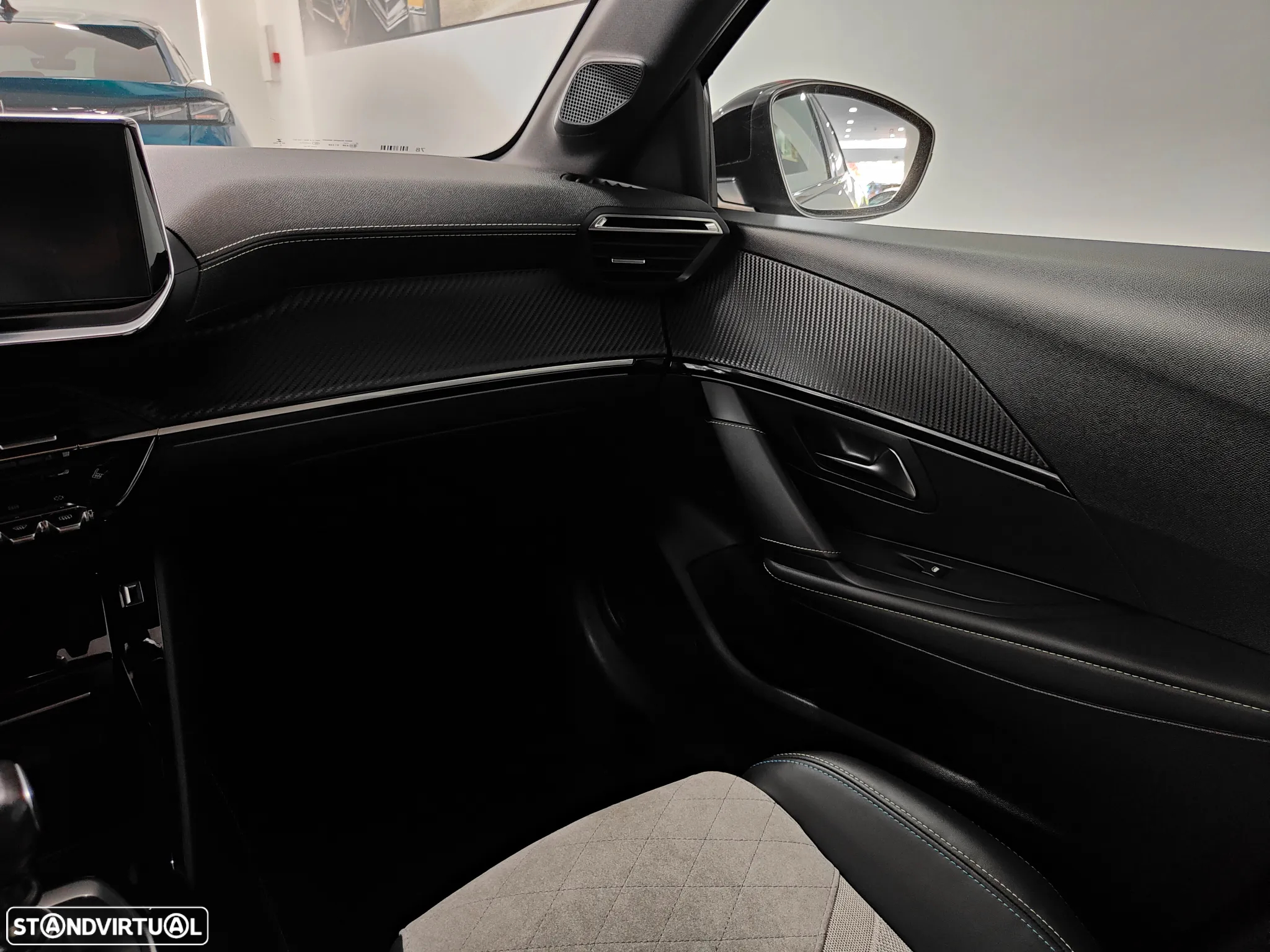 Peugeot 208 1.2 PureTech GT Line - 45