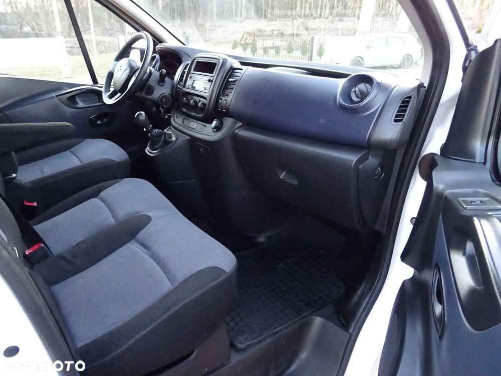 Nissan primastar - 4