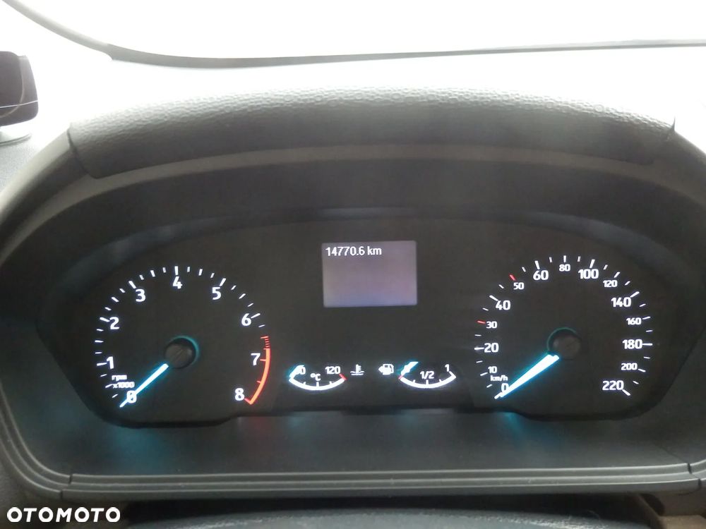 Ford EcoSport - 24