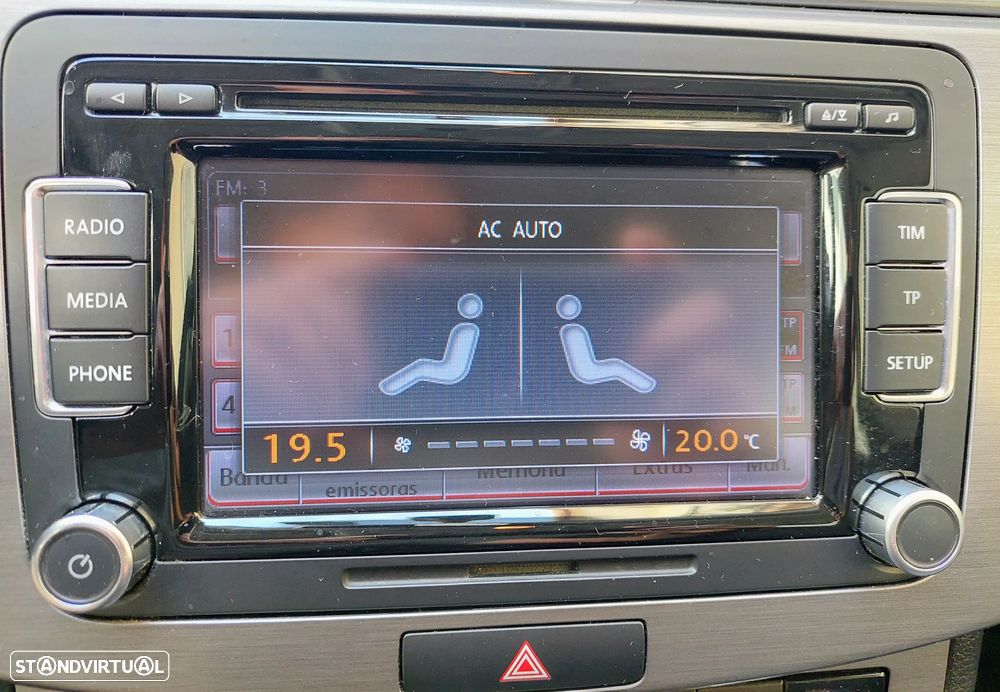 VW Passat Variant 2.0 TDi Confortline - 33