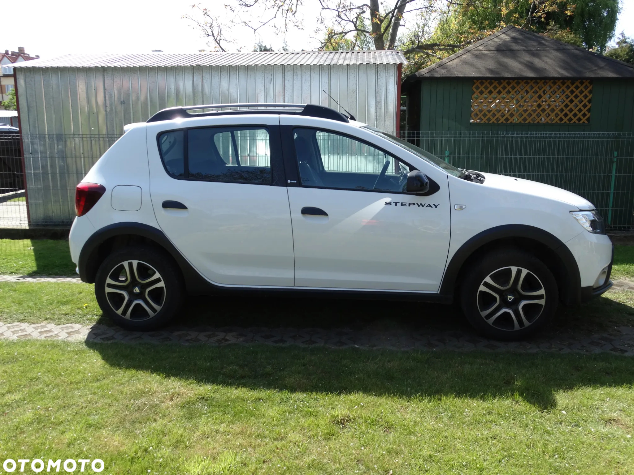 Dacia Sandero 1.0 TCe Laureate S&S - 3