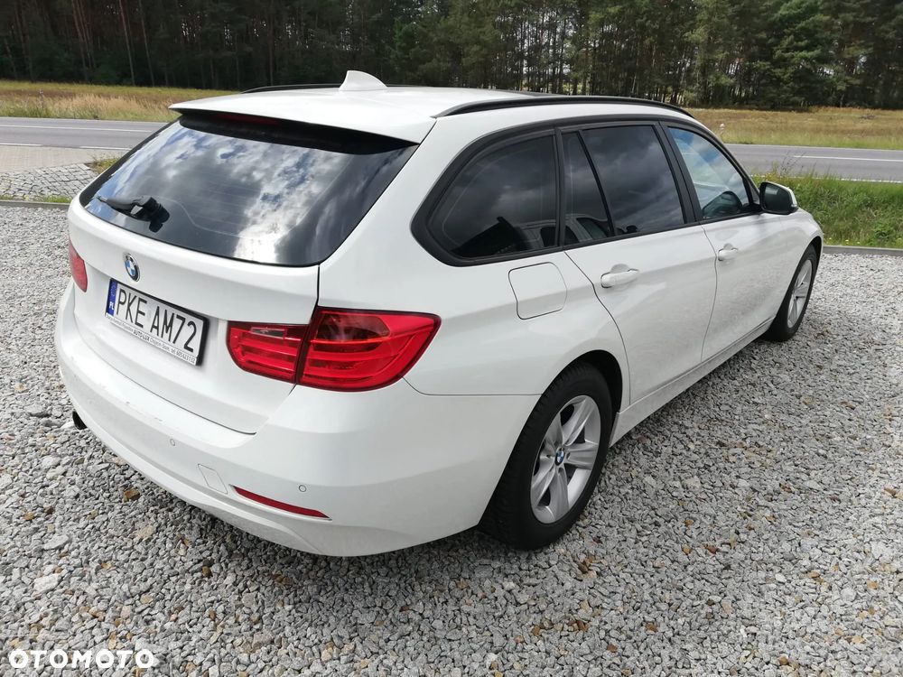 BMW Seria 3 316i Modern Line - 4