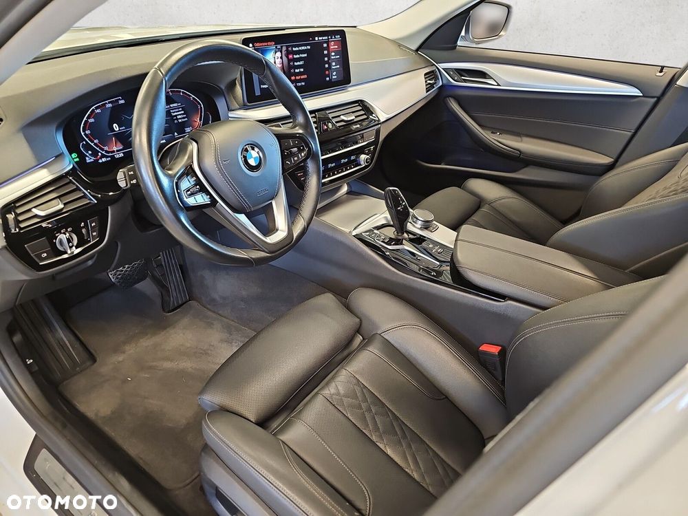 BMW Seria 5 - 10