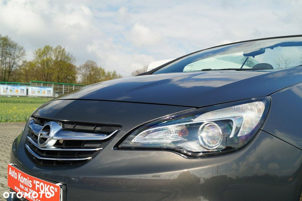 Opel Cascada - 24