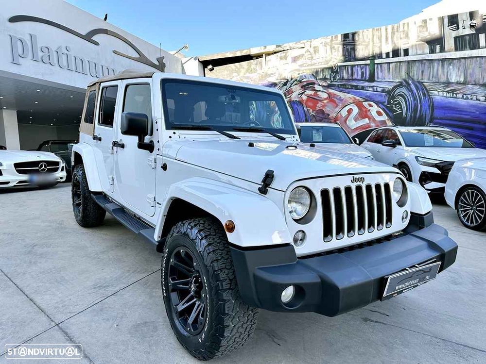 Jeep Wrangler Unlimited - 1