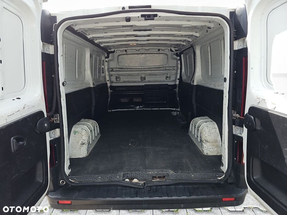 Renault Trafic - 24