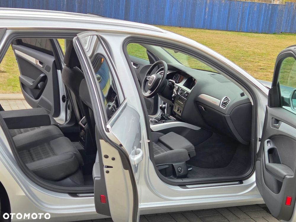 Audi A4 Avant 1.8 TFSI quattro Ambiente - 19