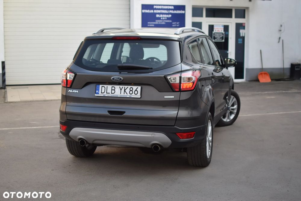 Ford Kuga 1.5 EcoBoost 4x4 Titanium - 11