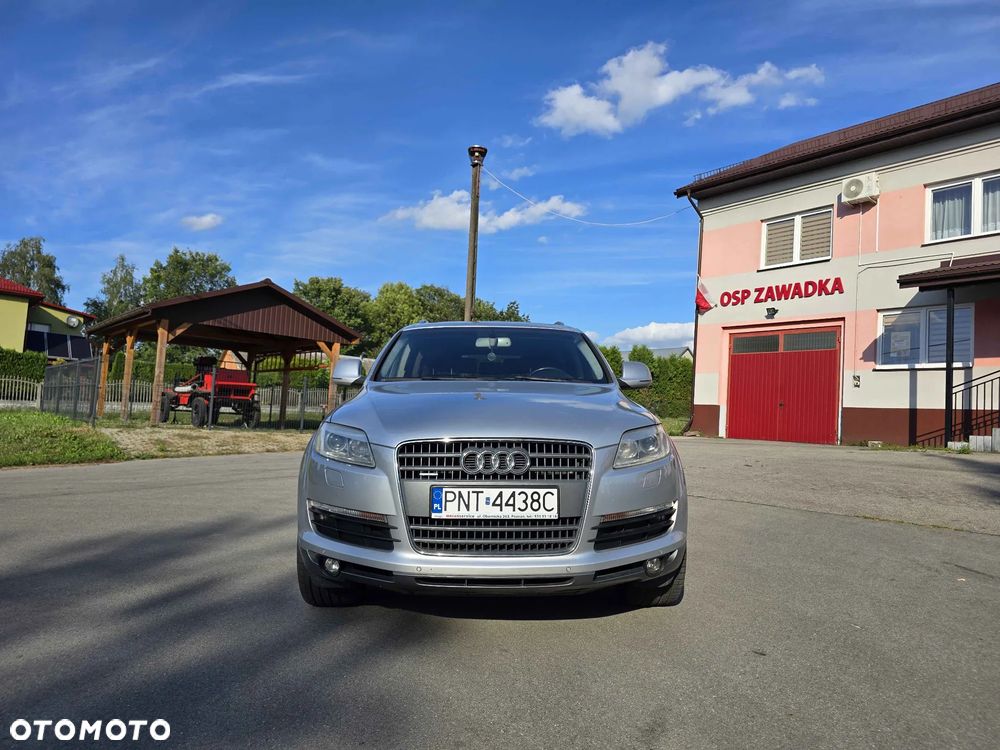 Audi Q7 - 3