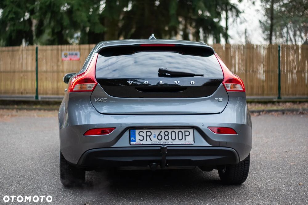 Volvo V40 T2 Geartronic - 9