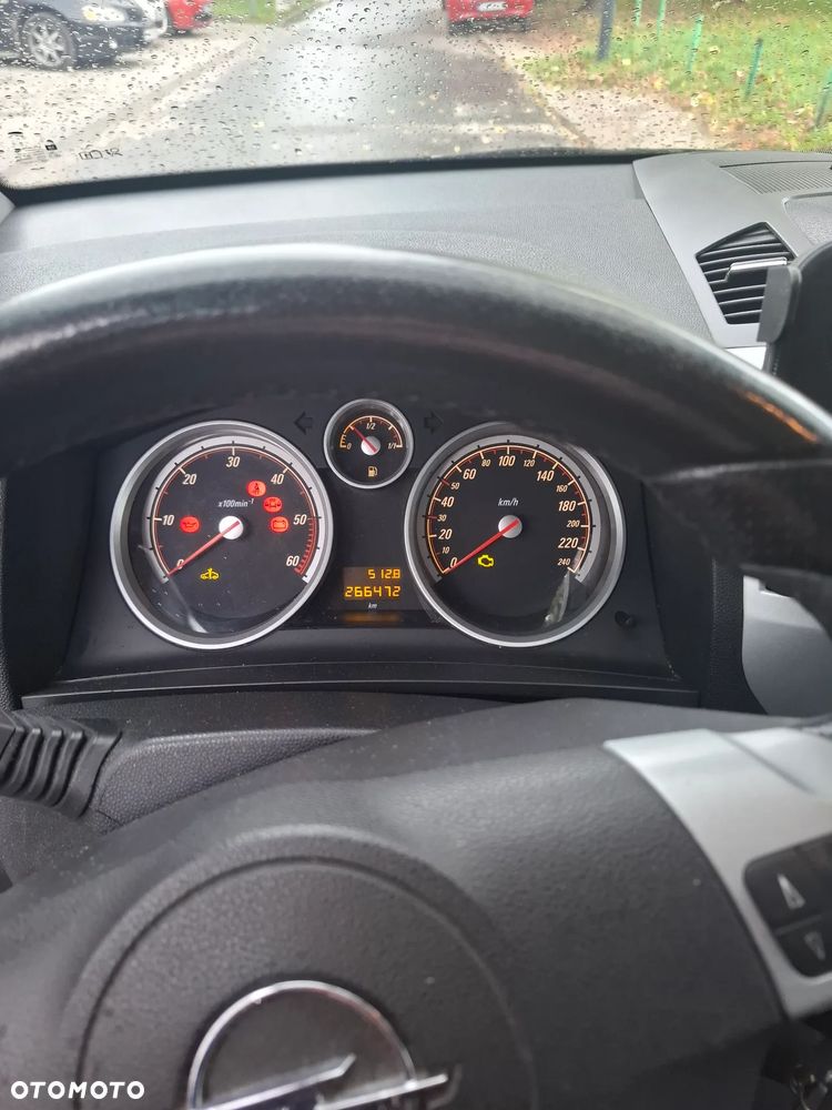 Opel Zafira 2009 photo 2