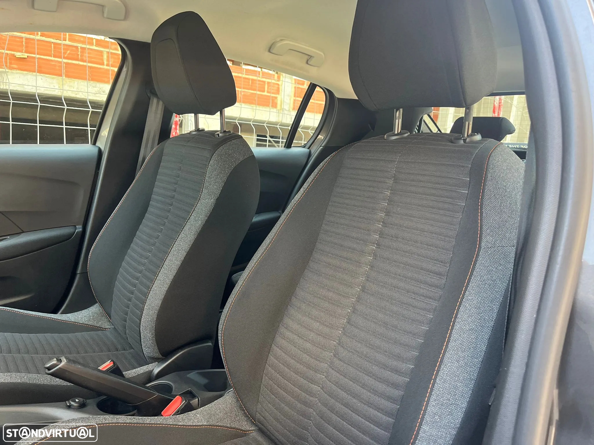 Peugeot 208 1.5 BlueHDi Active Business Pack - 23