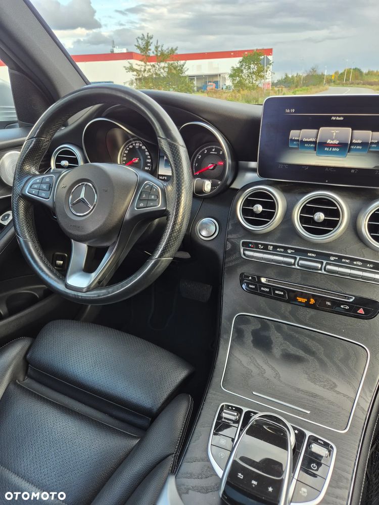 Mercedes-Benz GLC 300 4-Matic - 26