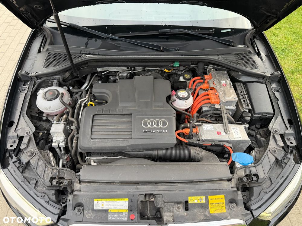 Audi A3 Sportback 1.4 TFSI e-tron S line Sportpaket - 37