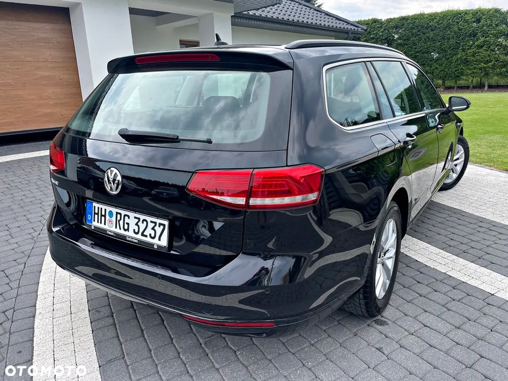 Volkswagen Passat ver-variant-1-5-tsi-opf-dsg-comfortline - 13