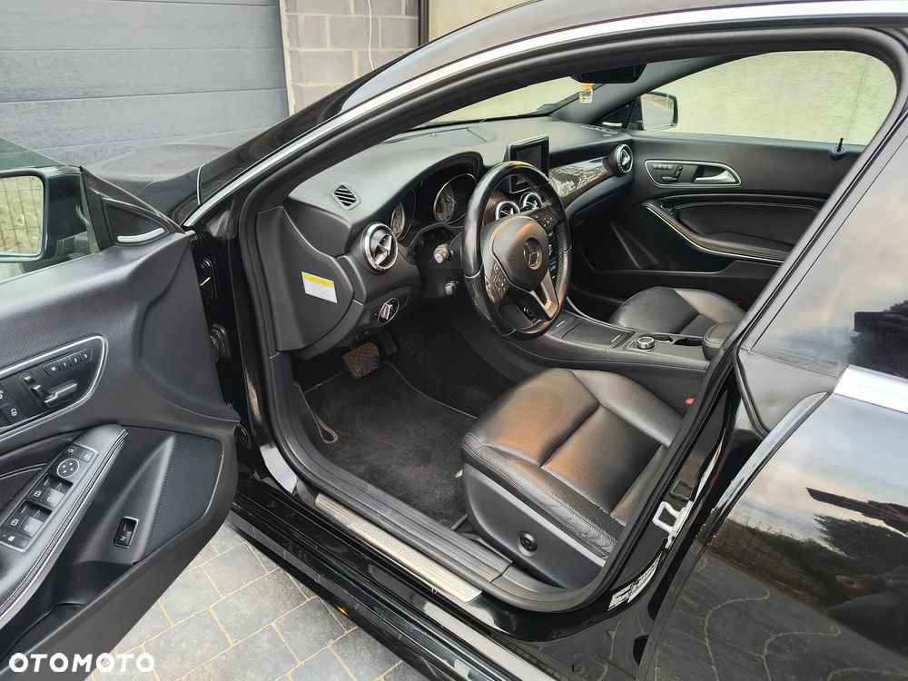 Mercedes-Benz CLA - 6