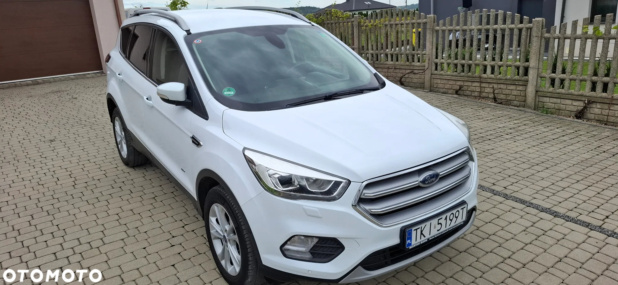 Ford Kuga - 3